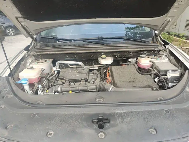 BYD Seal 05 DM-i — Фото автомобиля 19