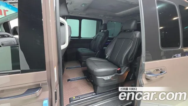Hyundai Staria — Фото автомобиля 16