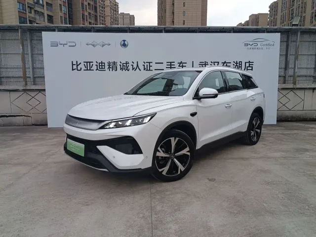 Фотография автомобиля — BYD Song Pro