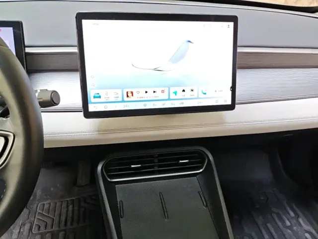 BYD Seal 05 DM-i — Фото автомобиля 8