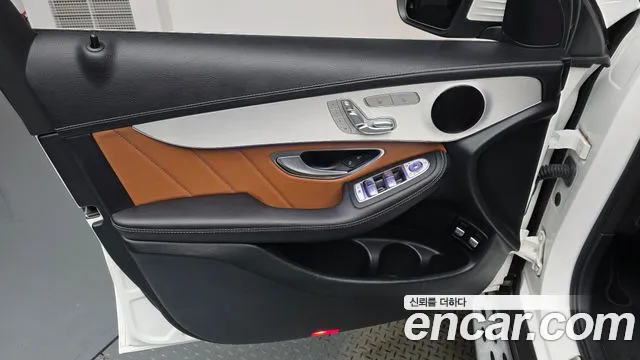 Mercedes-Benz GLC-Class X253 — Фото автомобиля 24
