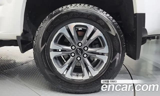 Chevrolet Colorado Real — Фото автомобиля 6