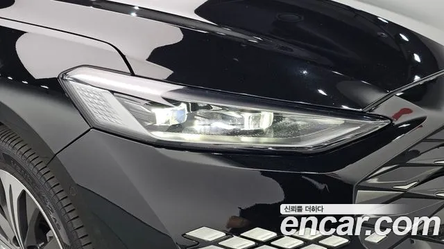 Kia K8 Hybrid — Фото автомобиля 7