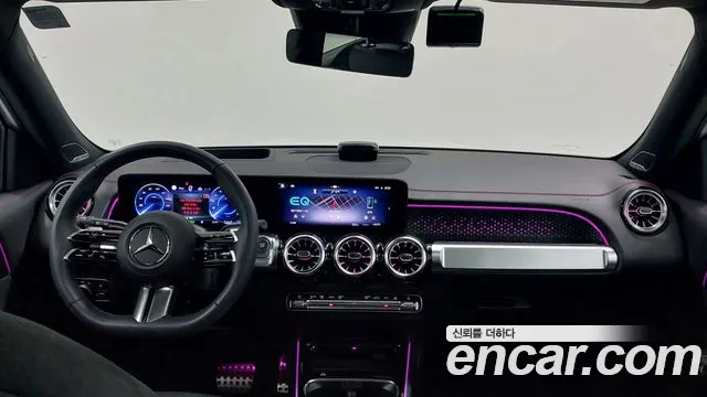 Mercedes-Benz EQB — Фото автомобиля 7
