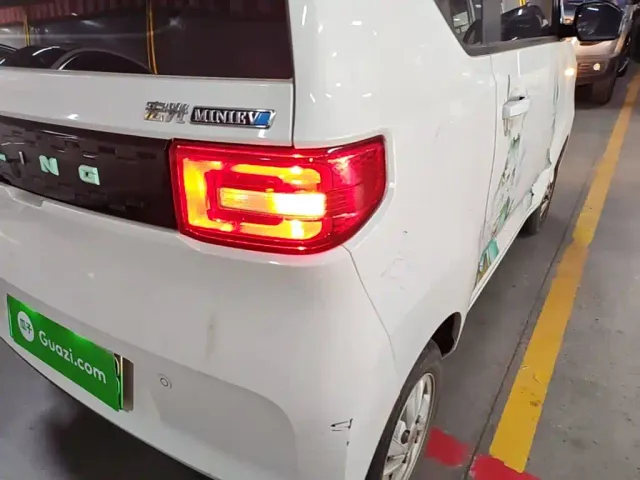 Wuling Hongguang Mini EV — Фото автомобиля 7
