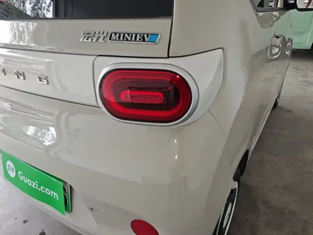 Wuling Hongguang Mini EV — Фото автомобиля 7