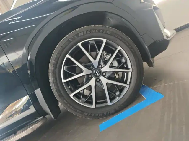 GAC Trumpchi GS8 — Фото автомобиля 6