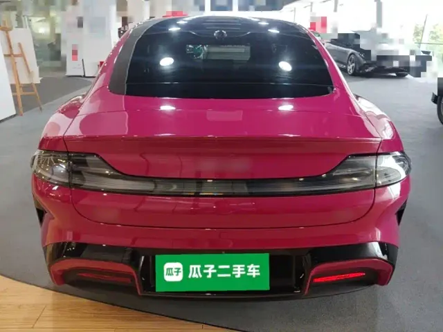 Xiaomi SU7 — Фото автомобиля 5