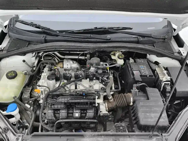 Roewe i5 — Фото автомобиля 10