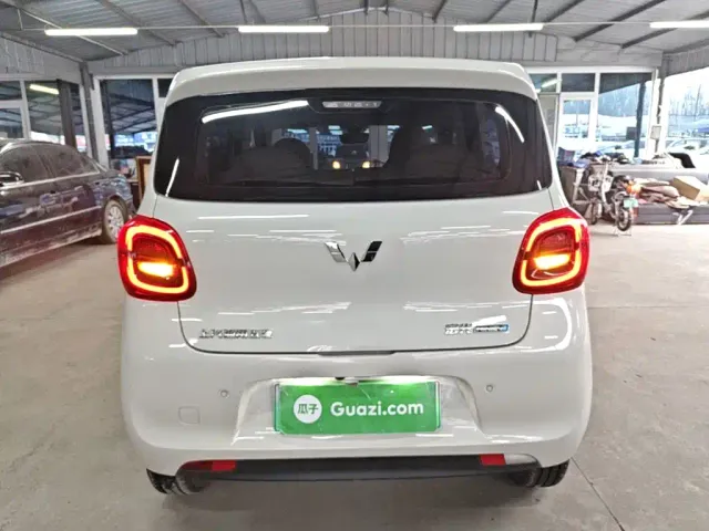 Wuling Hongguang Mini EV — Фото автомобиля 5