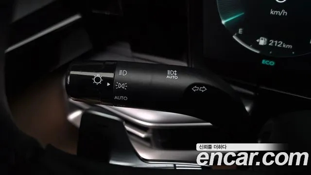 Hyundai Grandeur GN7 — Фото автомобиля 29
