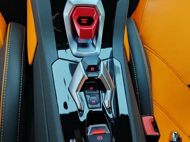 Lamborghini Huracan — Фото автомобиля 23