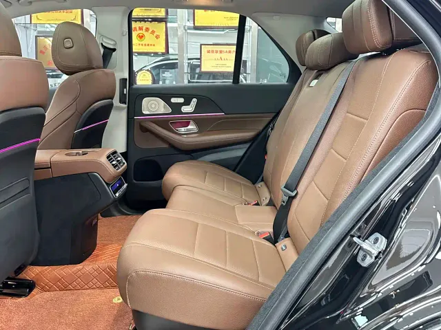 Mercedes-Benz GLE-Class — Фото автомобиля 11