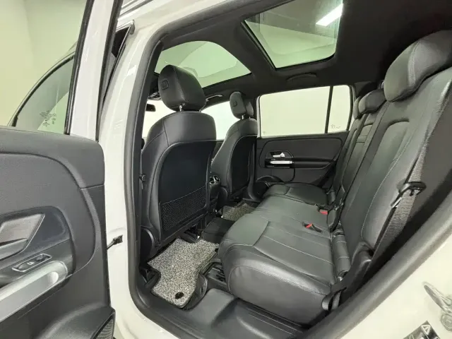 Mercedes-Benz GLB-Class — Фото автомобиля 14