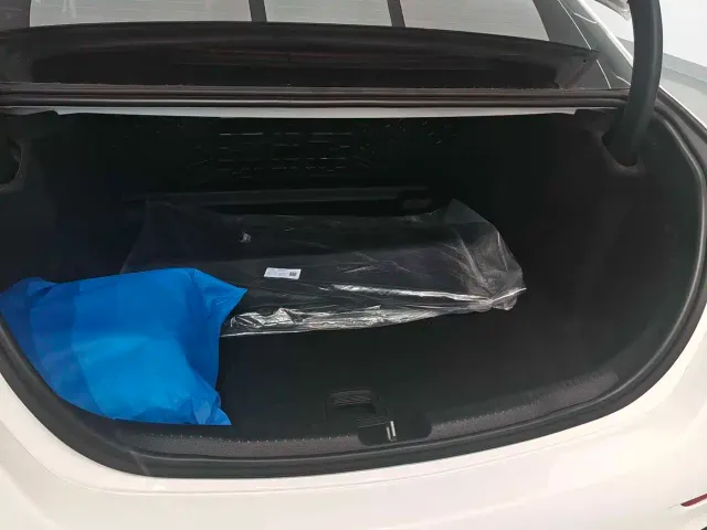 Mercedes-Benz C-Class — Фото автомобиля 12