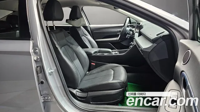 Hyundai Sonata Sonata Edge(DN8) 2.0 LPG(Коммерческий) — Фото автомобиля 26