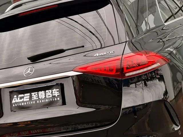 Mercedes-Benz GLE-Class — Фото автомобиля 9
