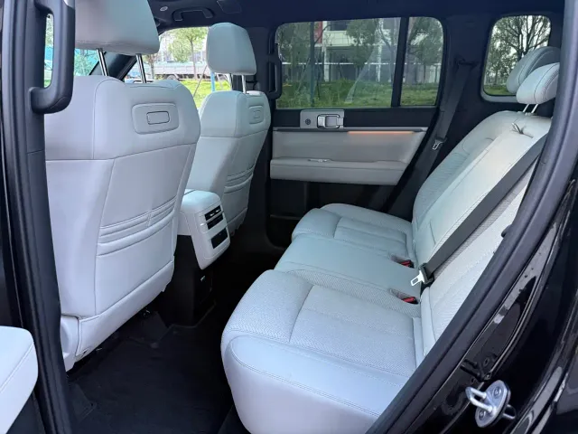 BYD FangChengBao Titanium 7 — Фото автомобиля 6