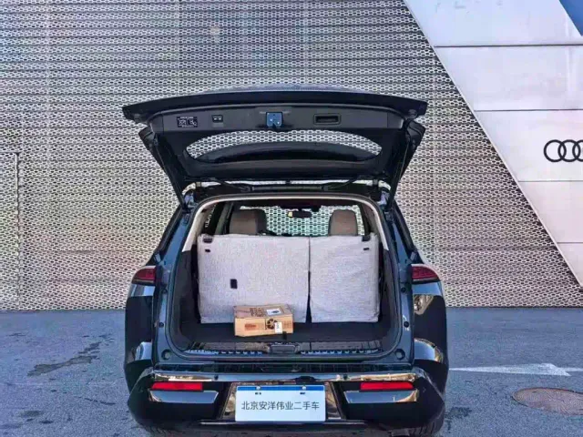 Nissan Terra — Фото автомобиля 2