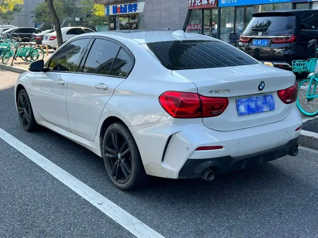 BMW 1 Series — Фото автомобиля 3