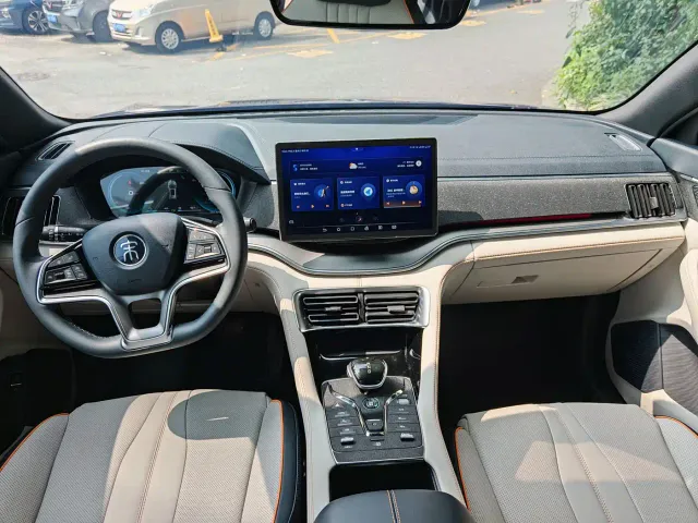 BYD Song PLUS — Фото автомобиля 9