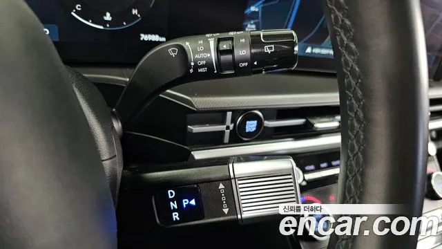 Hyundai Santa Fe MX5 — Фото автомобиля 12