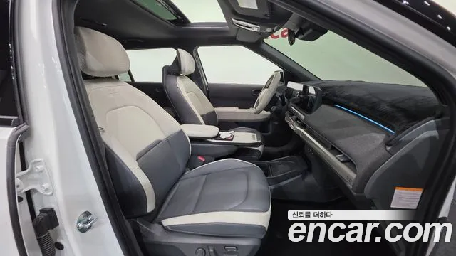 Kia EV3 — Фото автомобиля 10