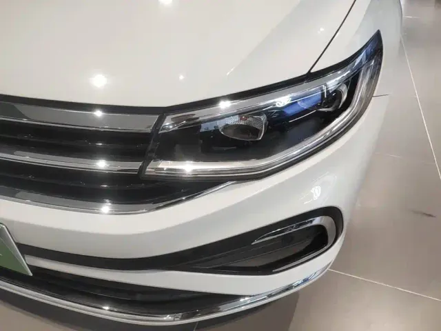 Volkswagen Bora — Фото автомобиля 23