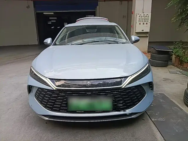 BYD Qin L — Фото автомобиля 2
