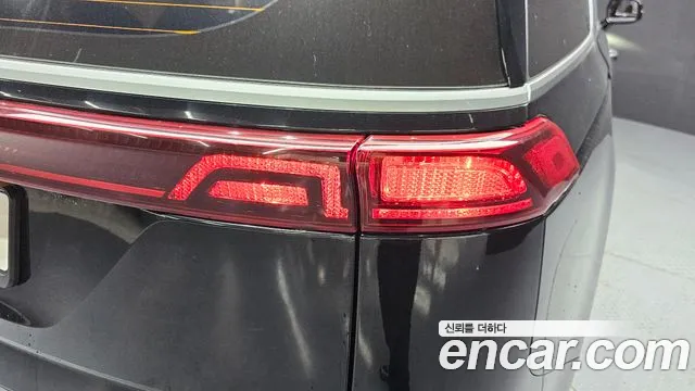 Kia Canival Carnival 4 поколение 9 мест Prestige — Фото автомобиля 22
