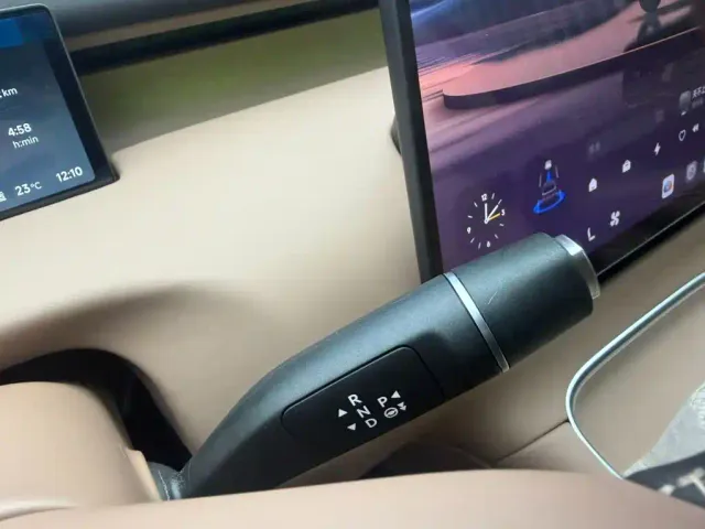 Leapmotor C10 — Фото автомобиля 13