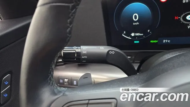Hyundai Kona SX2 — Фото автомобиля 23