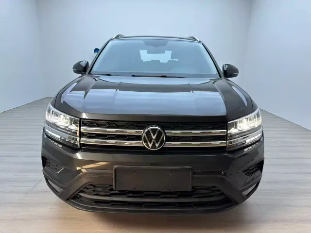 Volkswagen Tharu — Фото автомобиля 3
