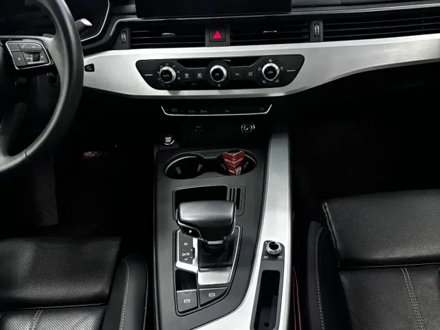 Audi A4L — Фото автомобиля 6