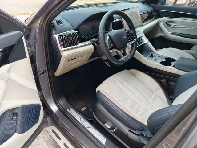 BYD Song PLUS — Фото автомобиля 8