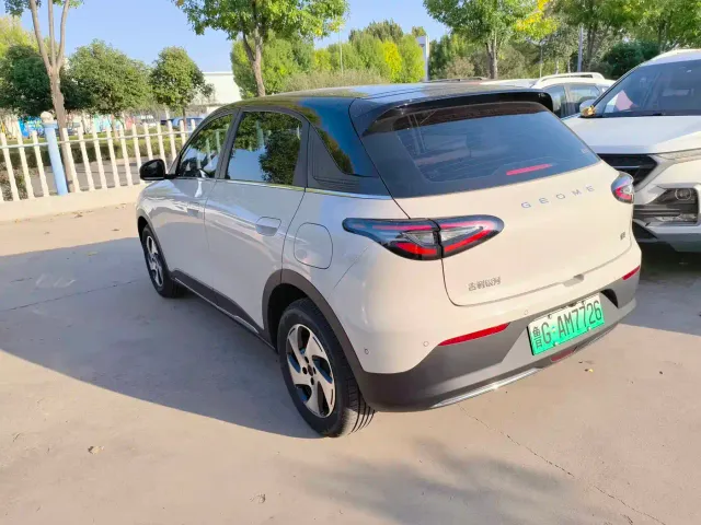 Geely Starry Wish — Фото автомобиля 6