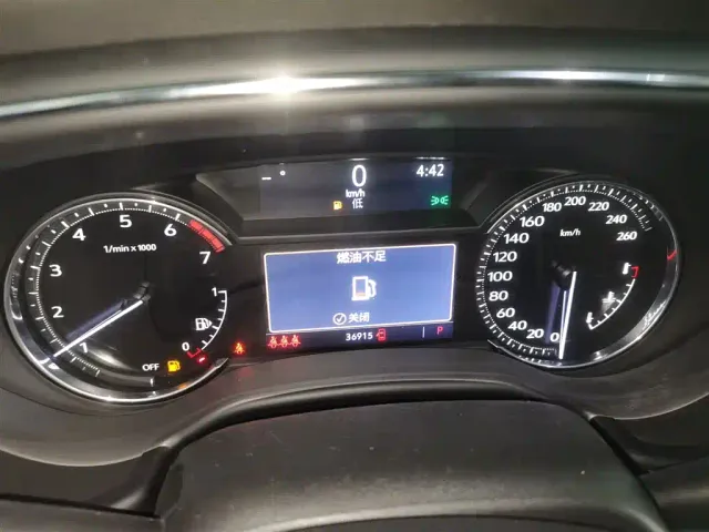 Cadillac CT5 — Фото автомобиля 7