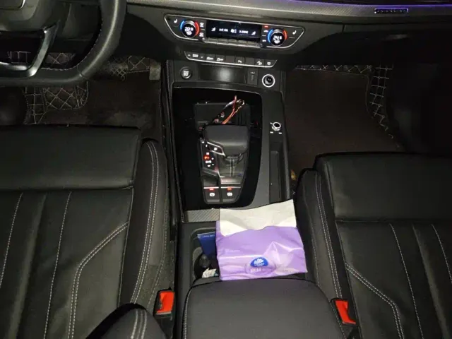 Audi Q5L — Фото автомобиля 16