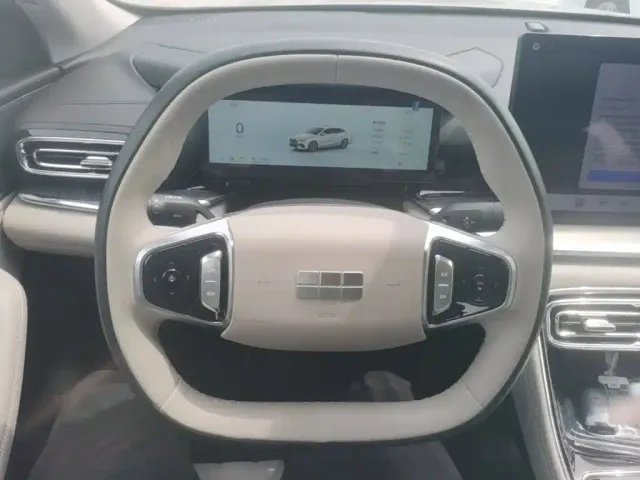Geely Galaxy Stellar 6 — Фото автомобиля 6