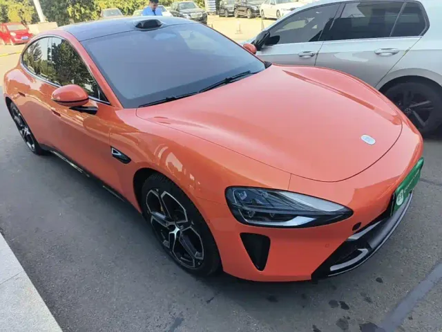Xiaomi SU7 — Фото автомобиля 21