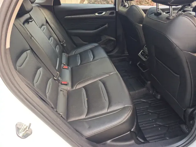 Geely Xingrui — Фото автомобиля 8