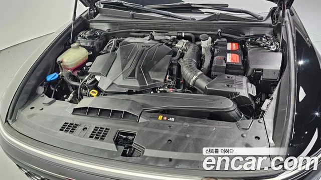 Hyundai Grandeur GN7 — Фото автомобиля 9