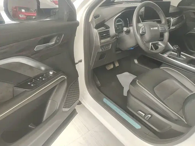 Haval H6 — Фото автомобиля 15