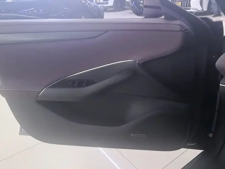 Xiaomi Auto Xiaomi SU7 2024 RWD Long Range Intelligent Driving Edition — Фото автомобиля 7