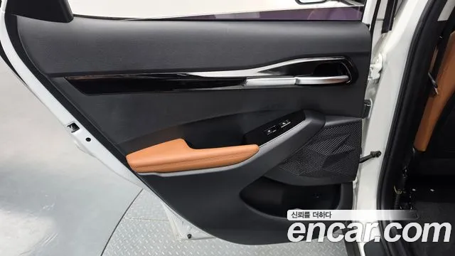 Kia Seltos — Фото автомобиля 14