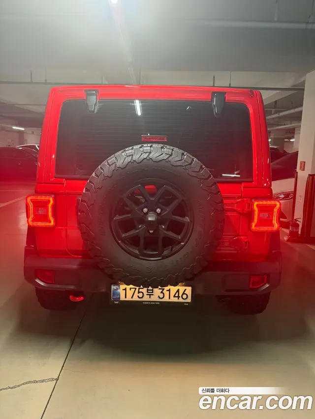 Jeep Wrangler JL — Фото автомобиля 2