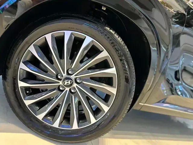Hyundai Palisade — Фото автомобиля 6