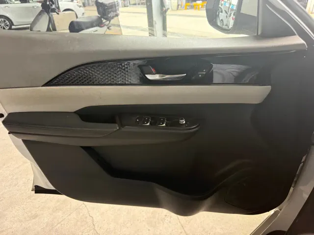 Dongfeng Aeolus Dongfeng Fengshen E70 2021 500 Premium Edition — Фото автомобиля 8