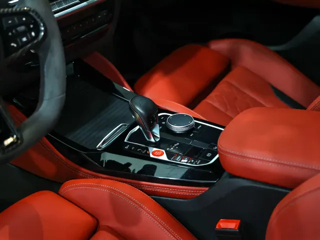 BMW X4 M — Фото автомобиля 9