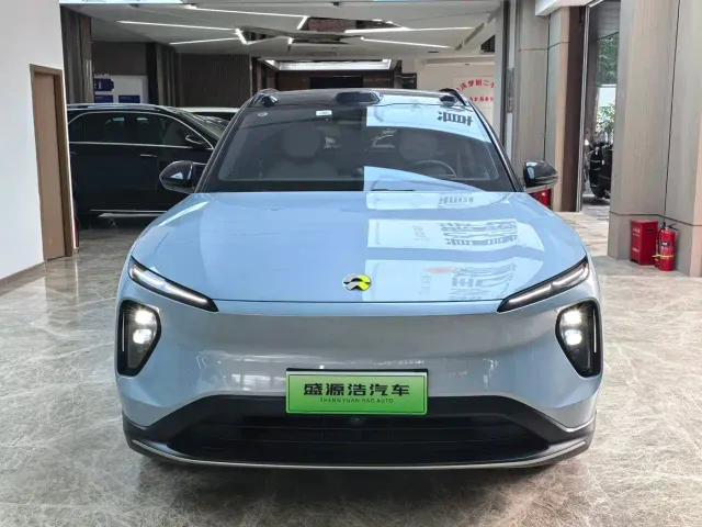 Nio ES6 — Фото автомобиля 2